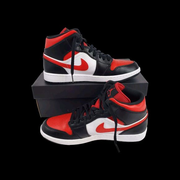Air Jordan 1 Mid Shoes "Bred Toe" Black Fire Red White 554724-079 Men's Athletic - Picture 1 of 14